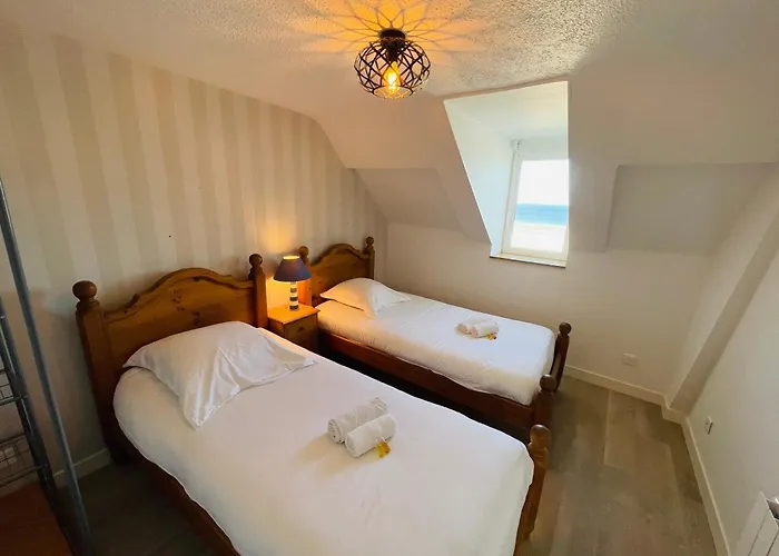 Apartamento Hoya, Appt En Front De Avec Jardin Partage Luc-sur-Mer