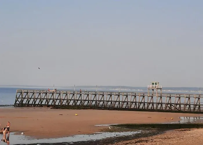 Hoya, Appt En Front De Avec Jardin Partage Luc-sur-Mer